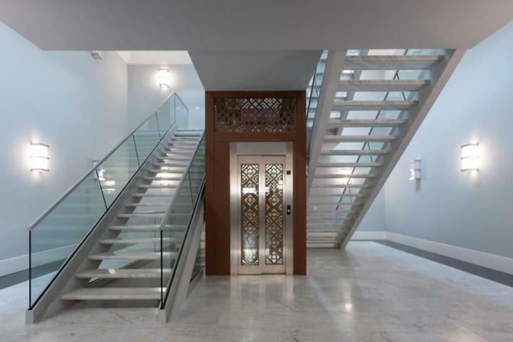 Apartment Downtown Florence, Moderno Con Giardino Exterior foto